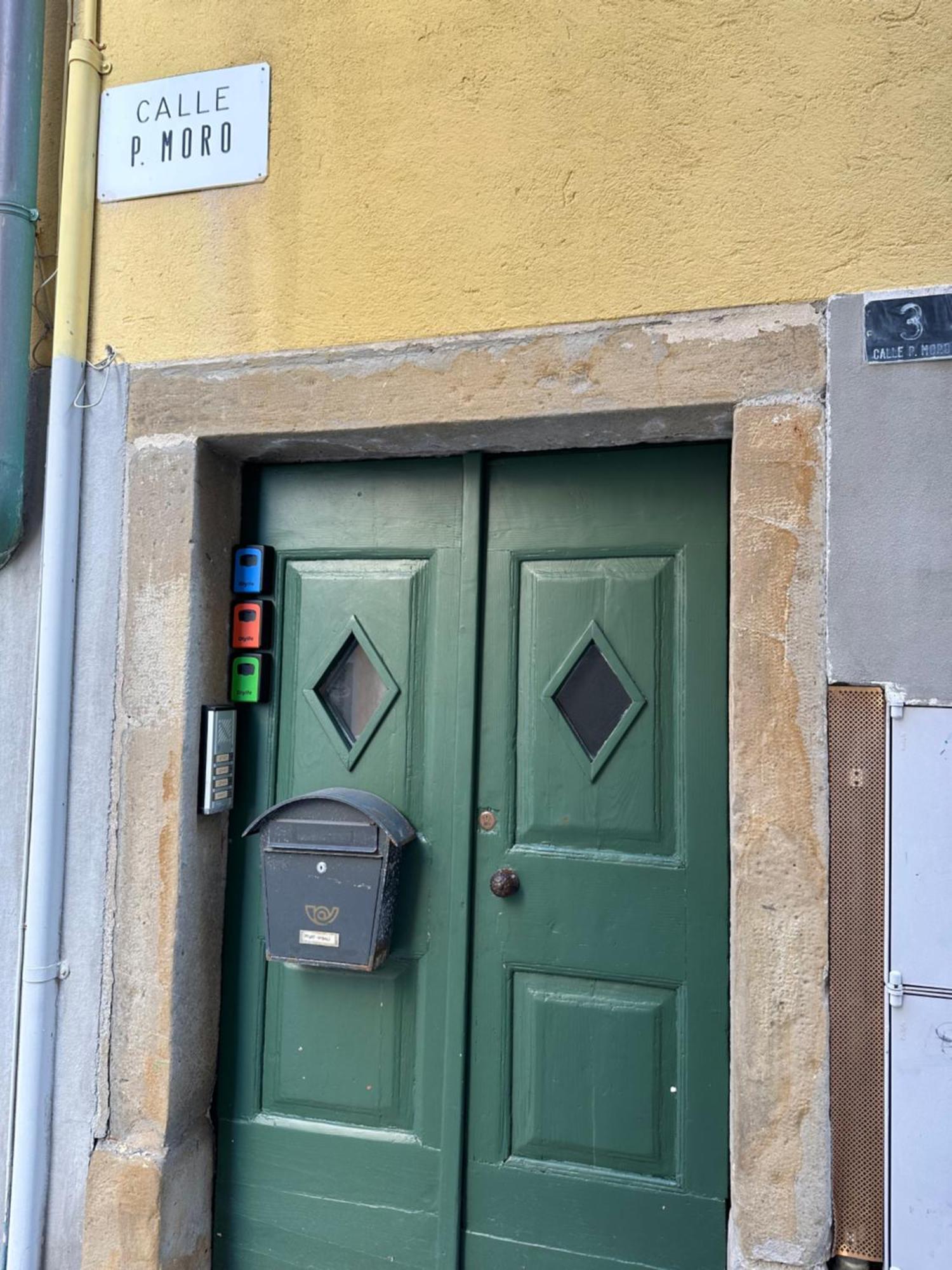 Muggia Studio 2 Luaran gambar